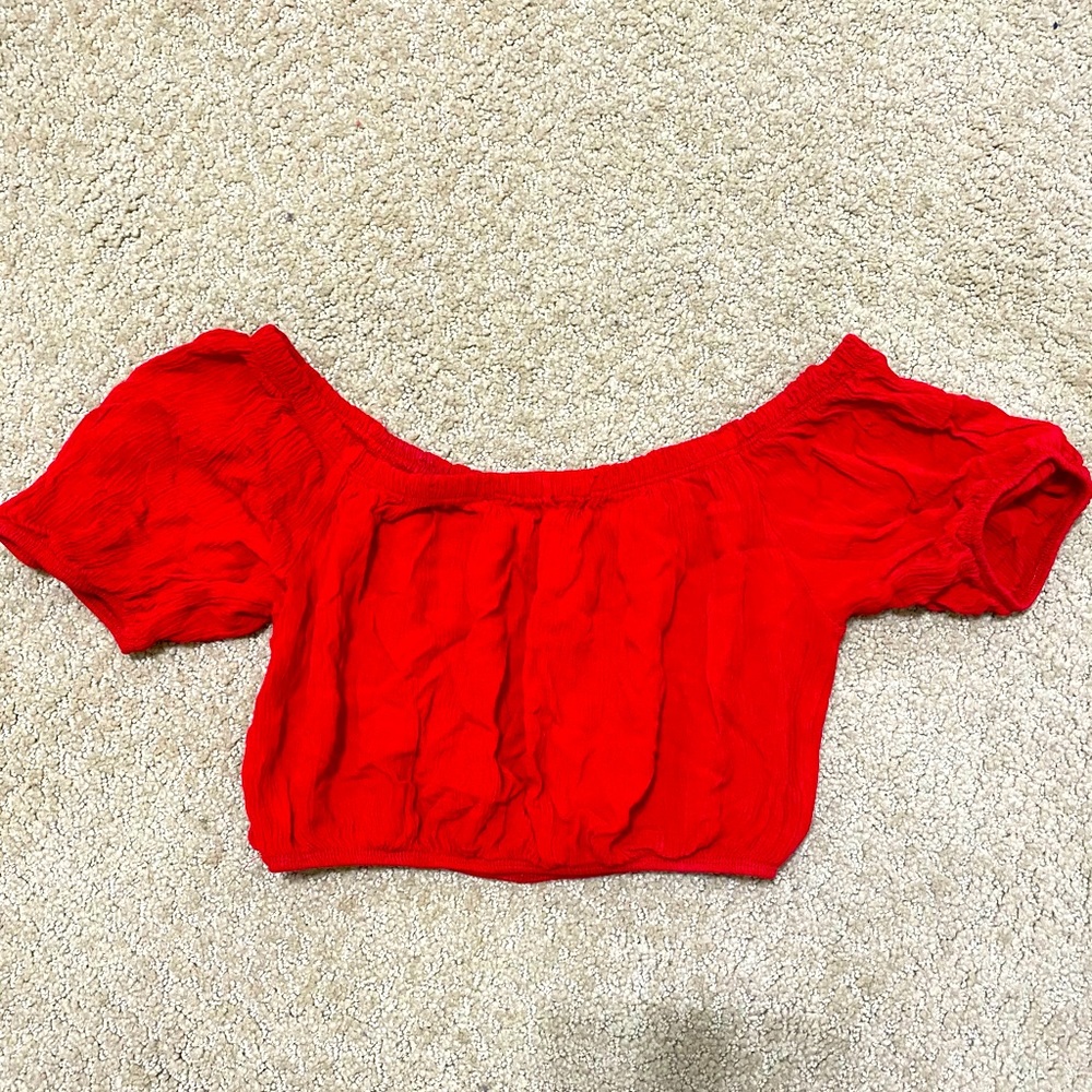 Crop top